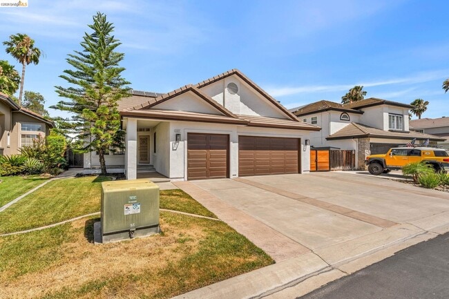 Building Photo - 2317 Wayfarer Dr