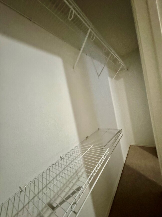 Building Photo - 13600 Breton Ridge St