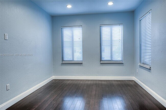 Building Photo - 18355 NW 89th Ave
