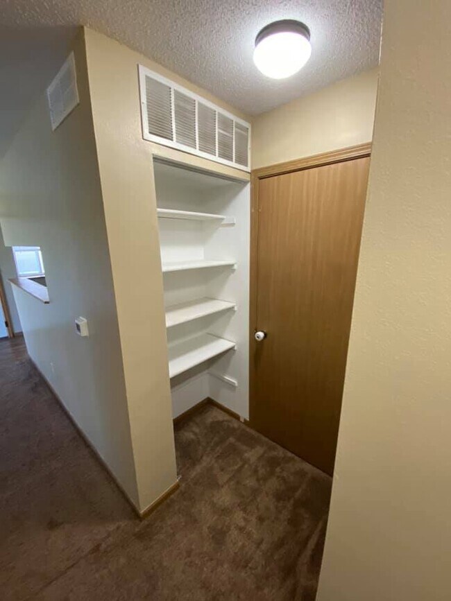 Building Photo - 4306 Maricopa Dr