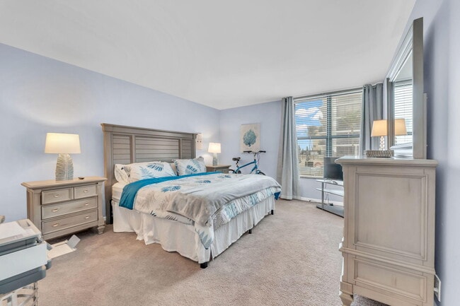 Building Photo - 3610 S Ocean Blvd