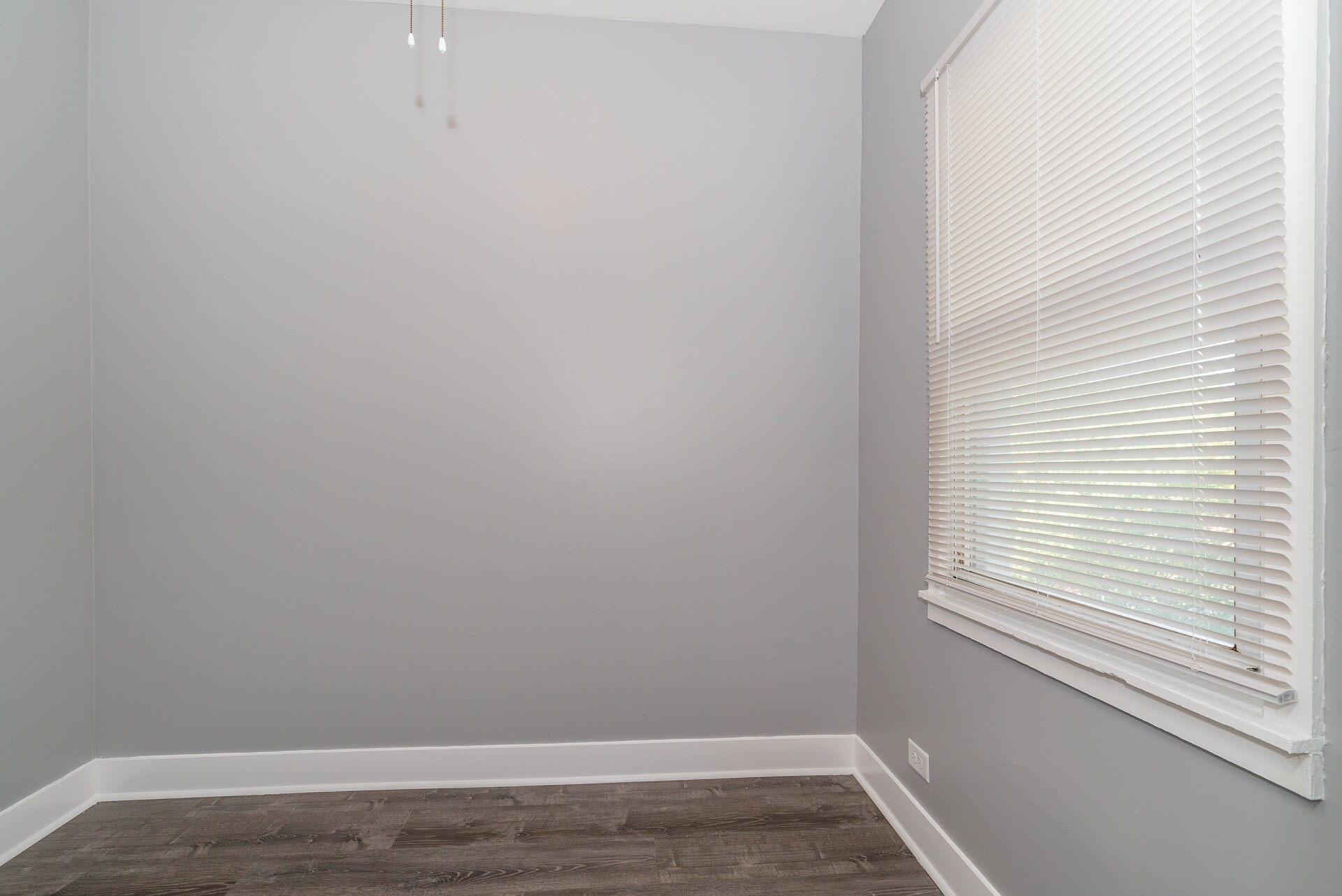 Office sized bedroom fits a smaller bed - 1806 N Richmond St
