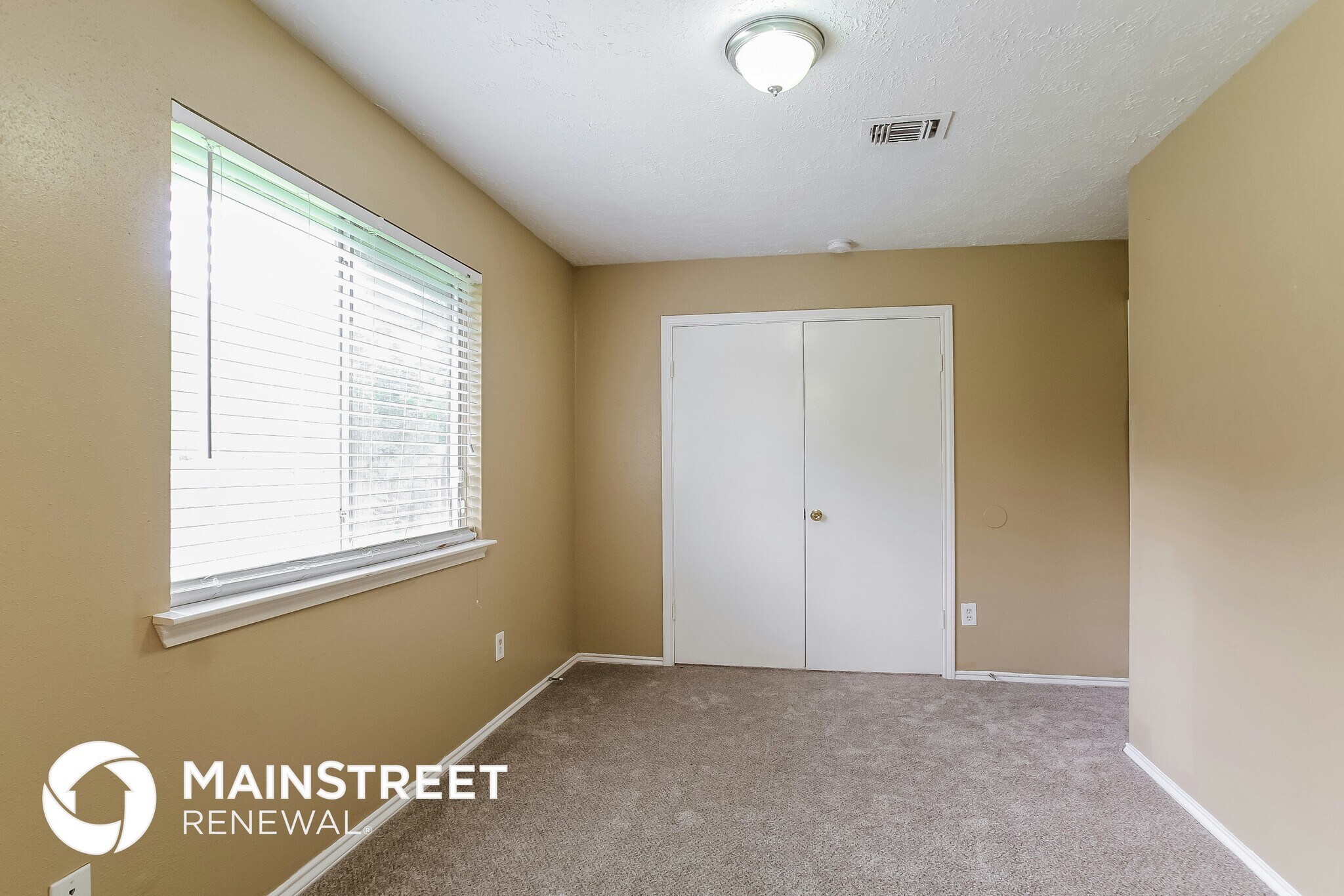 Building Photo - 8222 Eastern Bluebird Dr