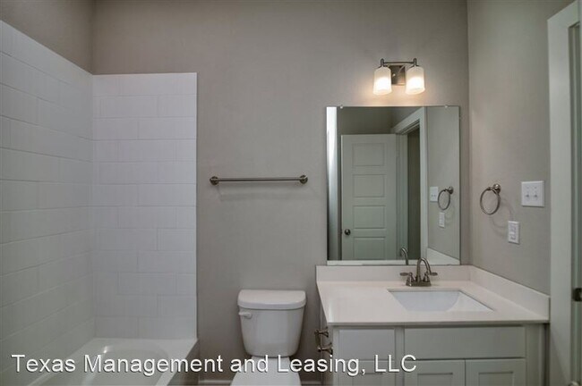 Building Photo - 735 Harvest Moon Dr