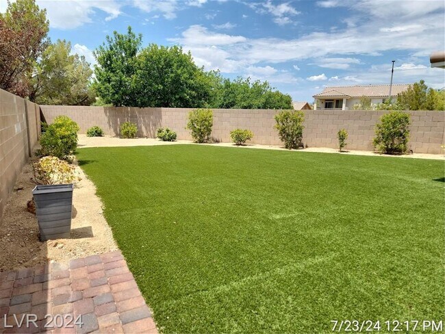 Building Photo - CHARMING SINGLE-STORY SOUTHERN HIGHLANDS H...