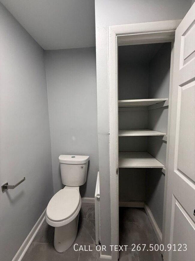 Building Photo - 101 N 63rd St