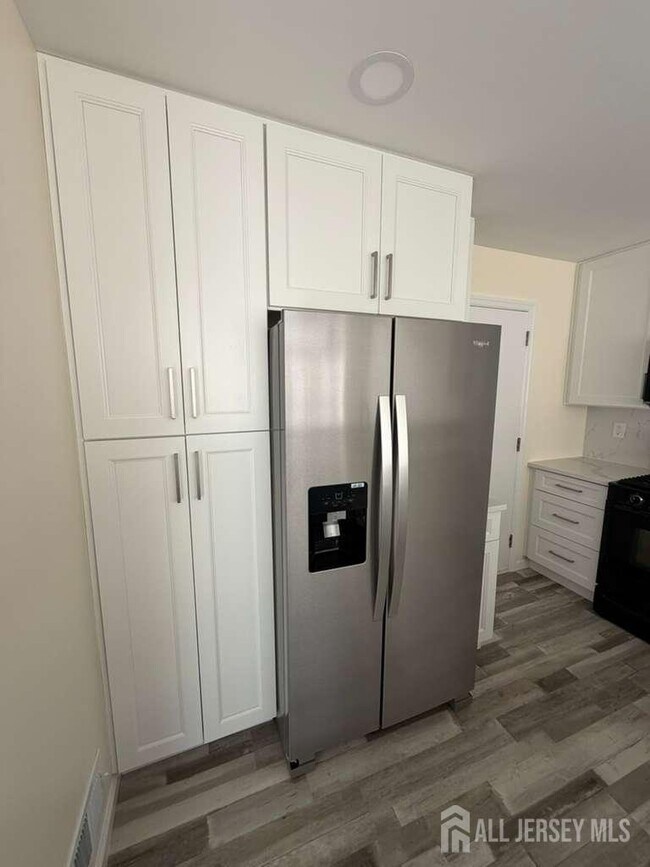 Building Photo - 126 Winchester Way