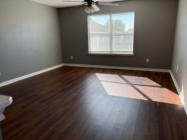 Building Photo - 16314 Cole Bridge Ln