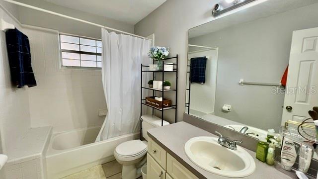 Building Photo - 8312 SW 61st Pl