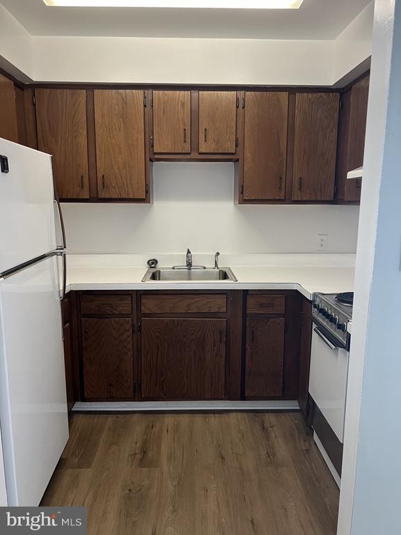 Building Photo - 138 Alice Ann St