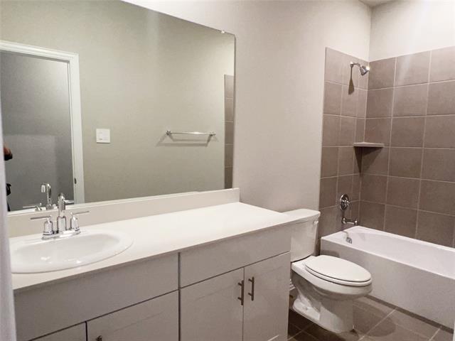 Building Photo - 1206 Corkwood Dr