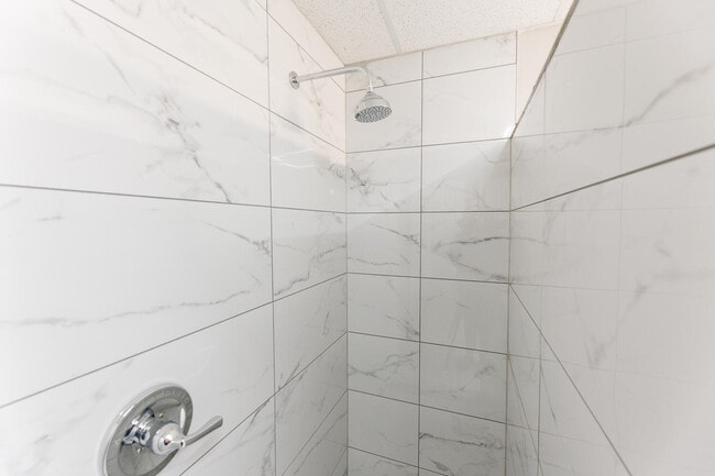 Building Photo - 3406 27th St