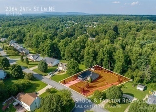 Building Photo - 2364 24th St Ln SE