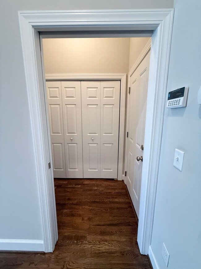 Building Photo - 2 Bedroom / 2 Bath House in Cookeville, TN!