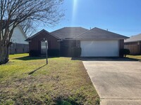 Building Photo - Beautiful Home Located In North Bossier