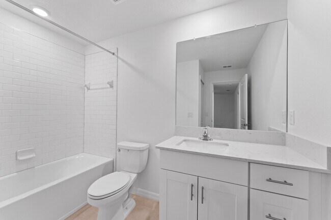 Building Photo - Absolutely stunning 3 BR /2.5 Bath / 2 Car Garage + LOFT townhome in ultra-modern and green-focus...