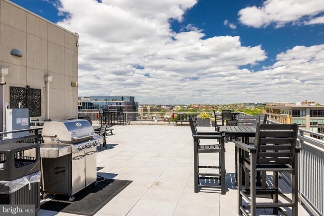 Building Photo - 555 Massachusetts Ave NW