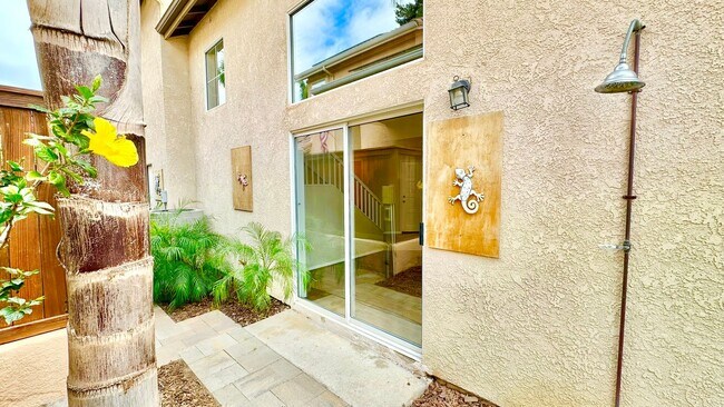 Building Photo - Beautifully Updated and Upgraded Two-Story...