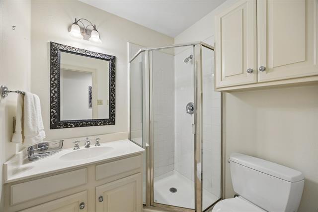 Building Photo - 3101 Rosedale Ave