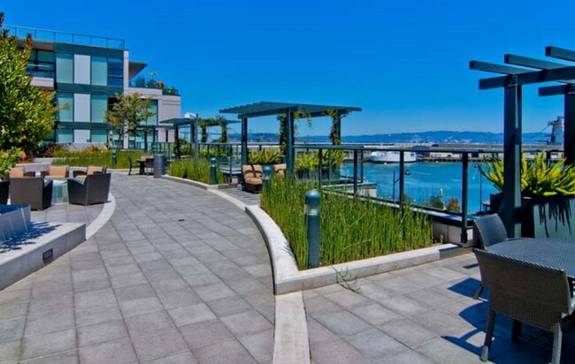 Building Photo - 330 Mission Bay Boulevard North