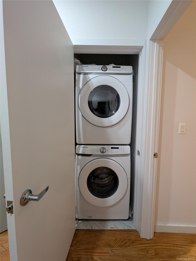 Building Photo - 36-19 30th St