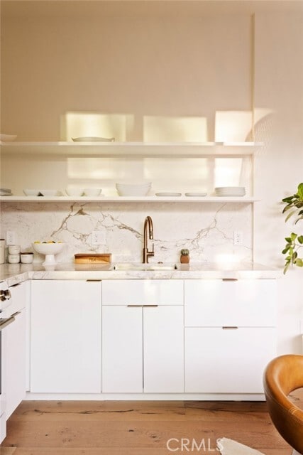 Building Photo - 354 5th