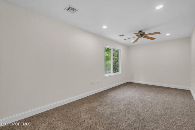 Building Photo - 352 Leesville Rd