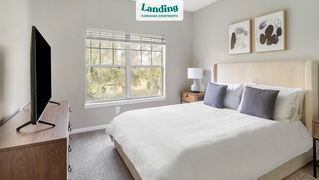 Building Photo - 1000 Plantation Lakes Cir