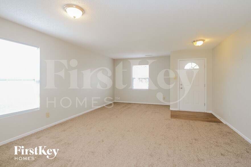 Building Photo - 9209 Stones Bluff Pl