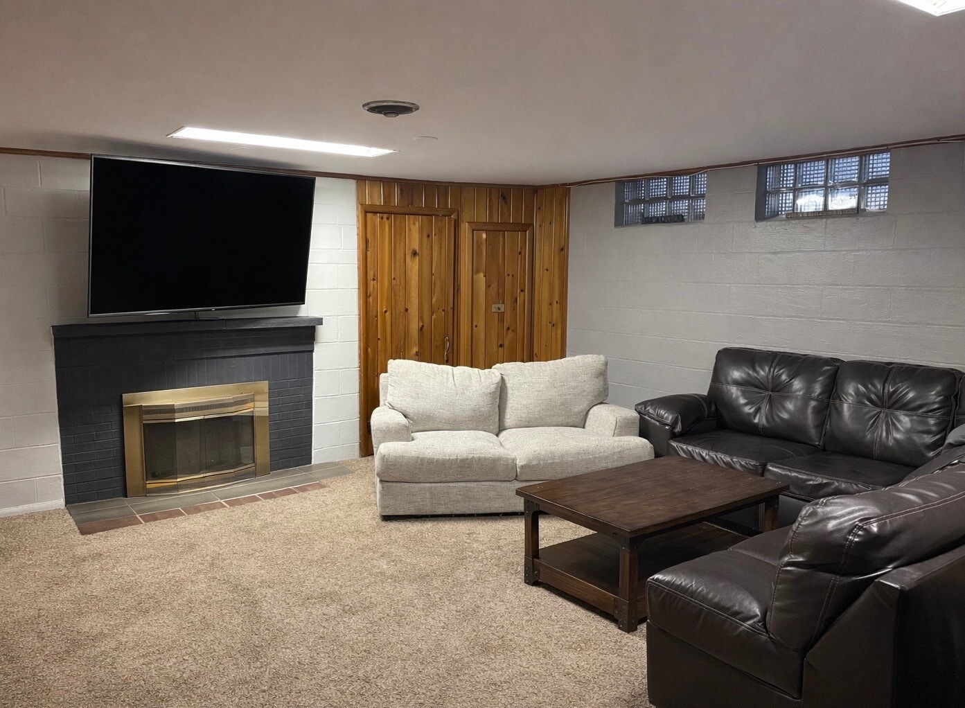 Building Photo - 418 Hurstbourne Rd