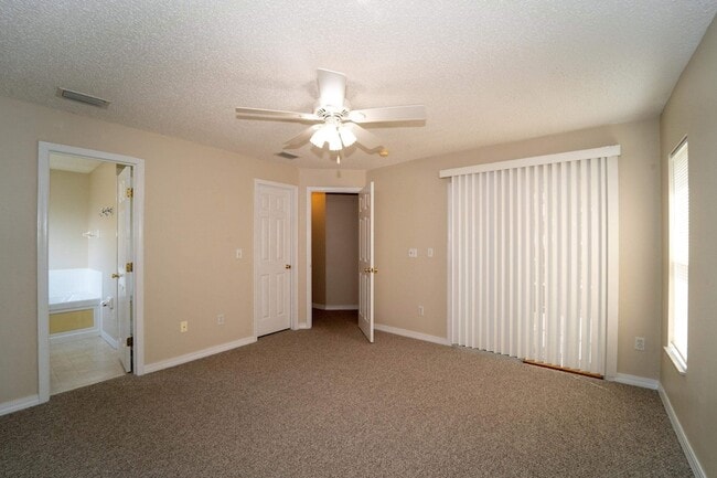 Building Photo - 177 Marsh Island Cir