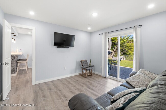 Building Photo - 250 Alabama Ave