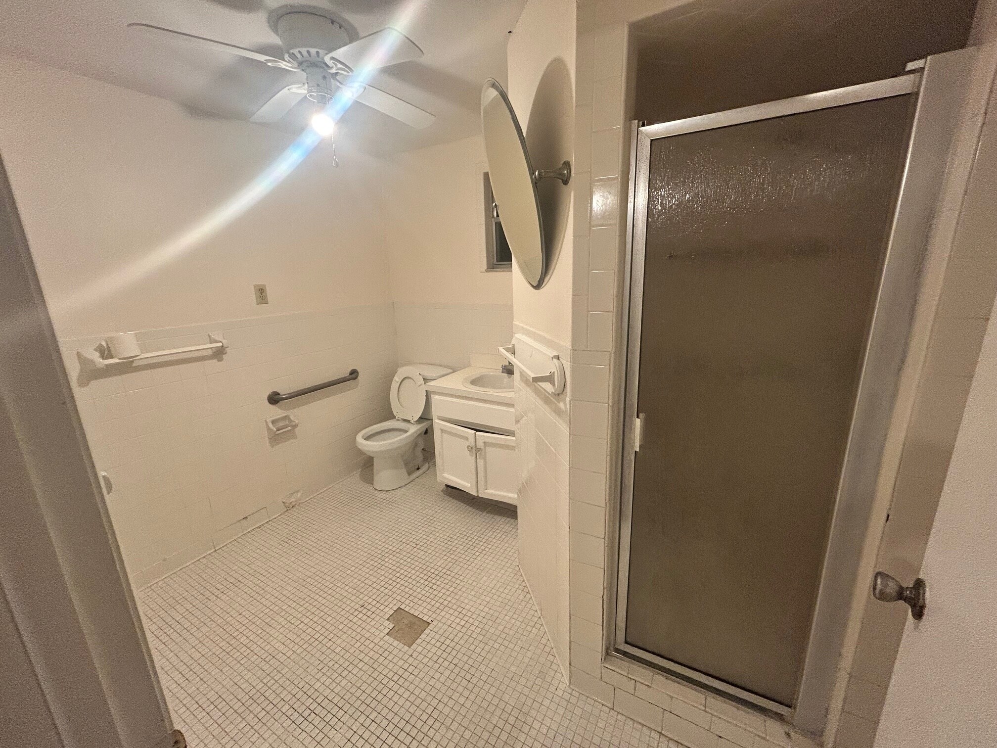 Building Photo - 2652 Merwyn Rd