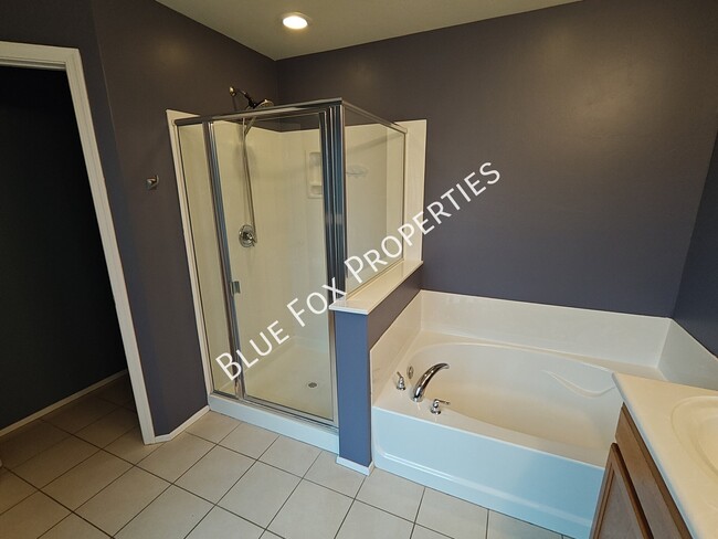 Building Photo - 10947 E Passion Flower Ln