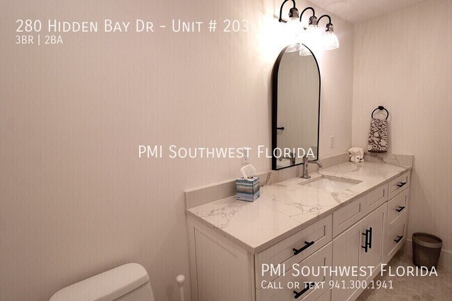 Building Photo - 280 Hidden Bay Dr