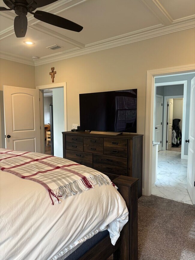 Building Photo - Spacious 4BR/3BA Creekside West Home with Screened Porch, Fenced Yard & 3-Car Garage