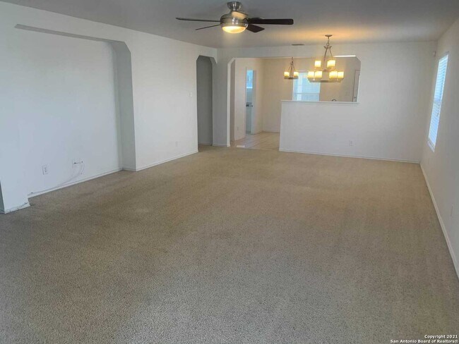 Building Photo - 3518 Ironwood Falls