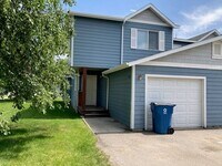Building Photo - Charming 3-Bed in Central Bozeman