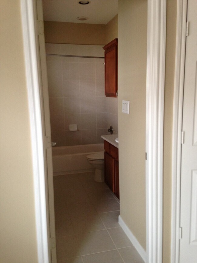 Building Photo - 3001 Murworth Dr