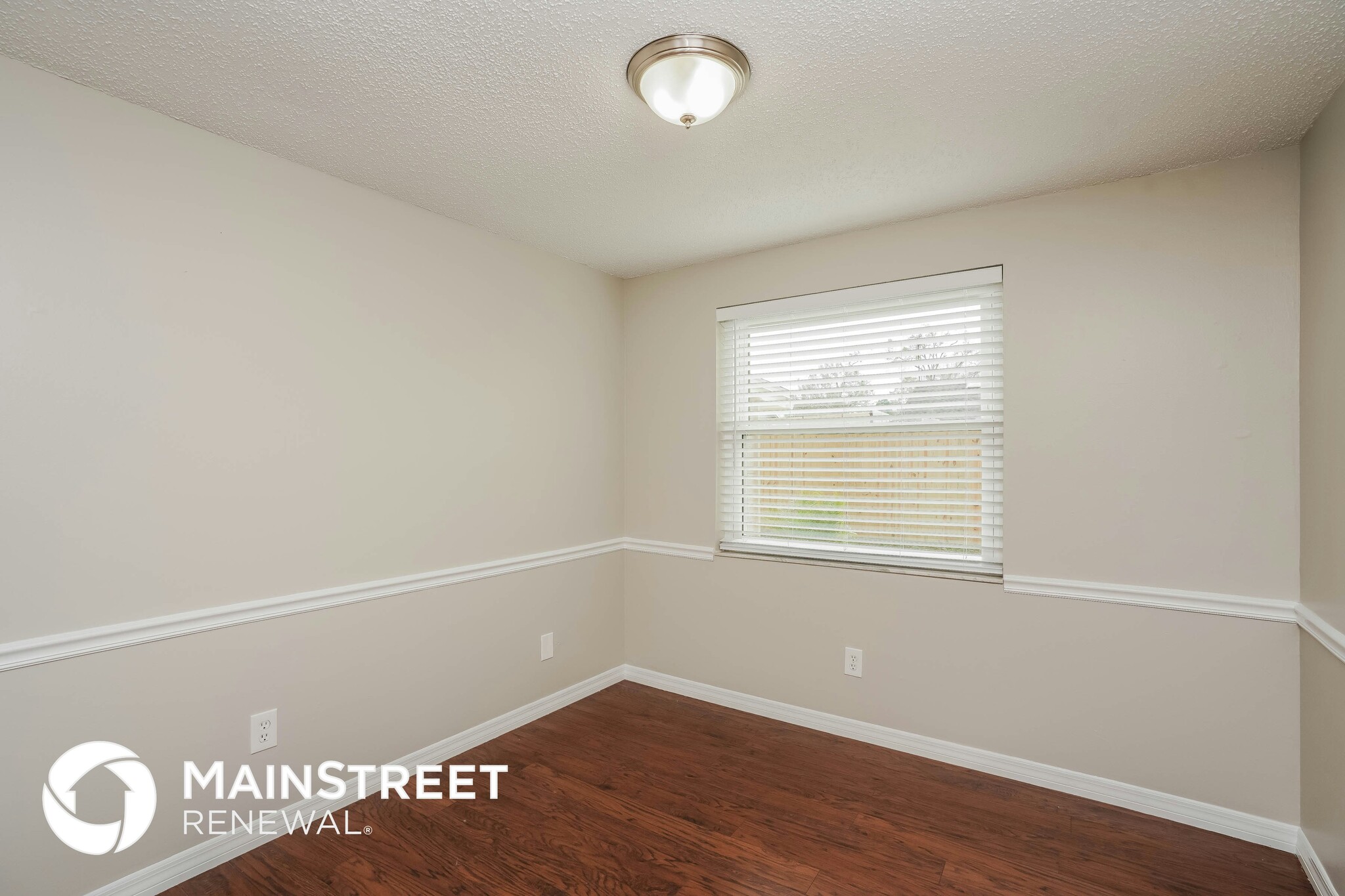 Building Photo - 16003 Woodpine Dr