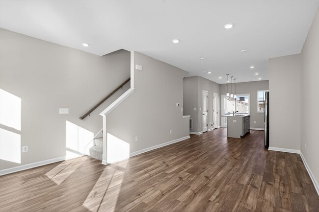 Building Photo - 23 Short Br Dr