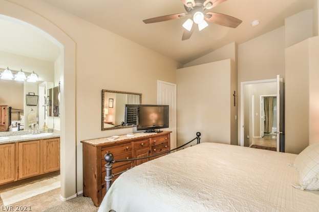 Building Photo - 7865 Blue Charm Ave