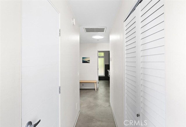 Building Photo - 30872 Marilyn Dr