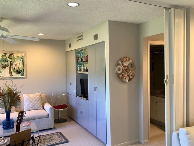 Building Photo - 4284 Deste Ct