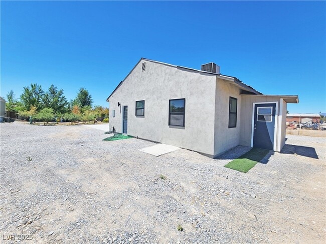 Building Photo - 1830 Casey Rd