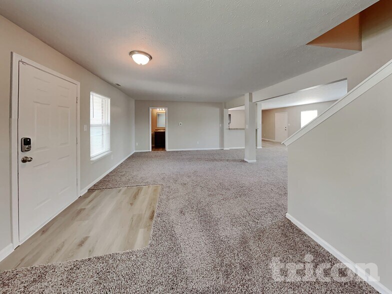 Building Photo - 5162 Sandwood Dr