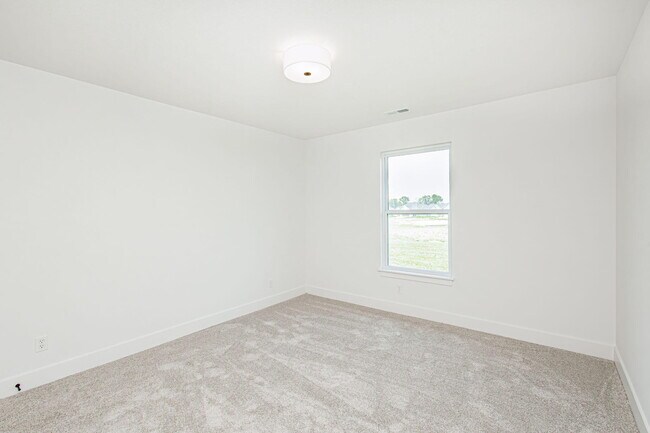 Building Photo - 4505 Chambers Bay Dr