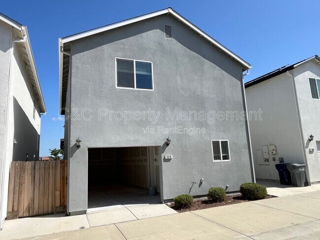 Building Photo - 5078 Palisade Ave