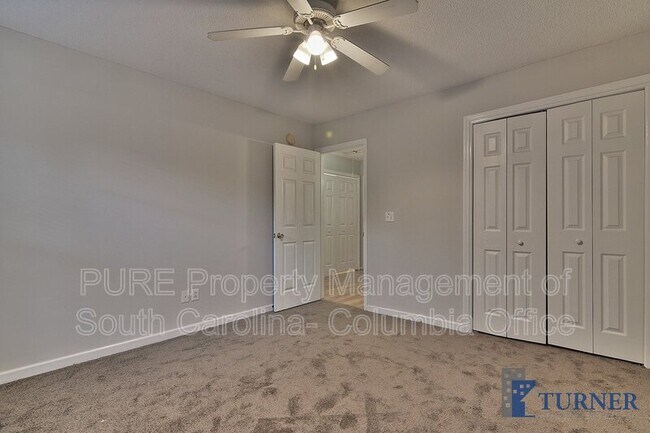 Building Photo - 801 Laurel Hill Ln