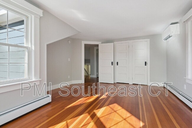 Building Photo - 9 Haigh Ave